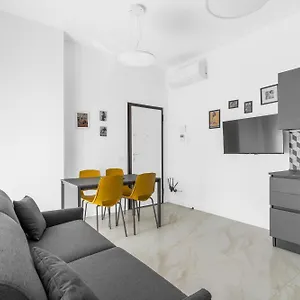 mi-casa-appartamento-in-ponte-nuovo.italymilanhotels.net/